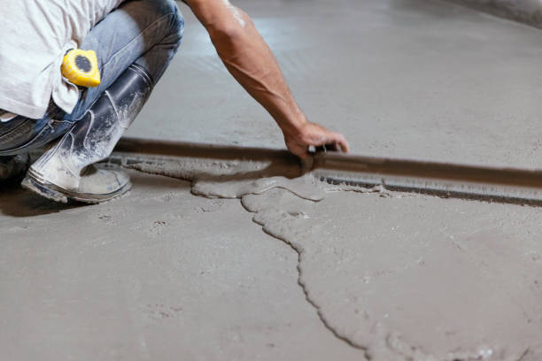 Best Concrete Pool Decks in Big River, CA